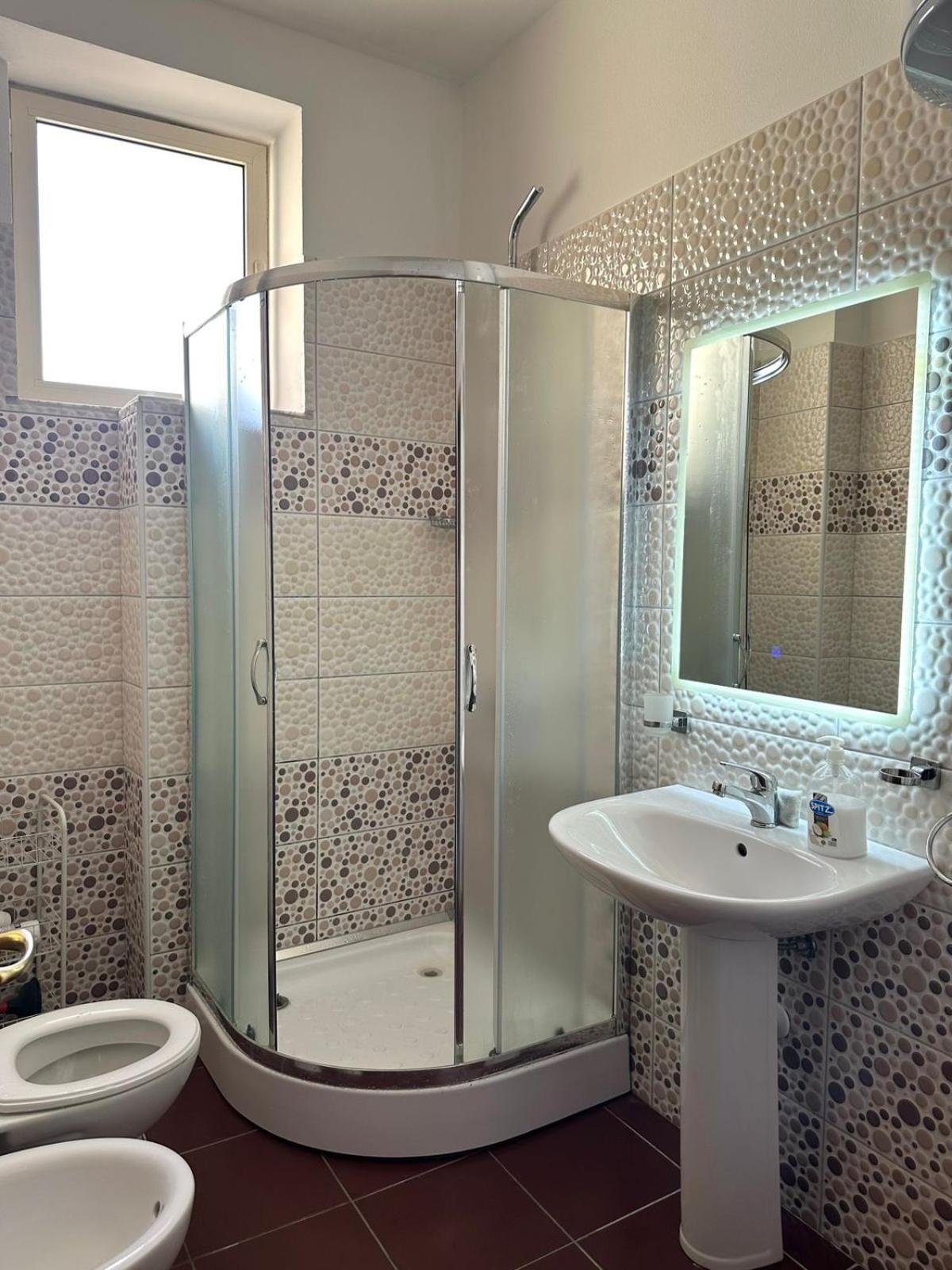 Shkodra Apartments Ngoại thất bức ảnh