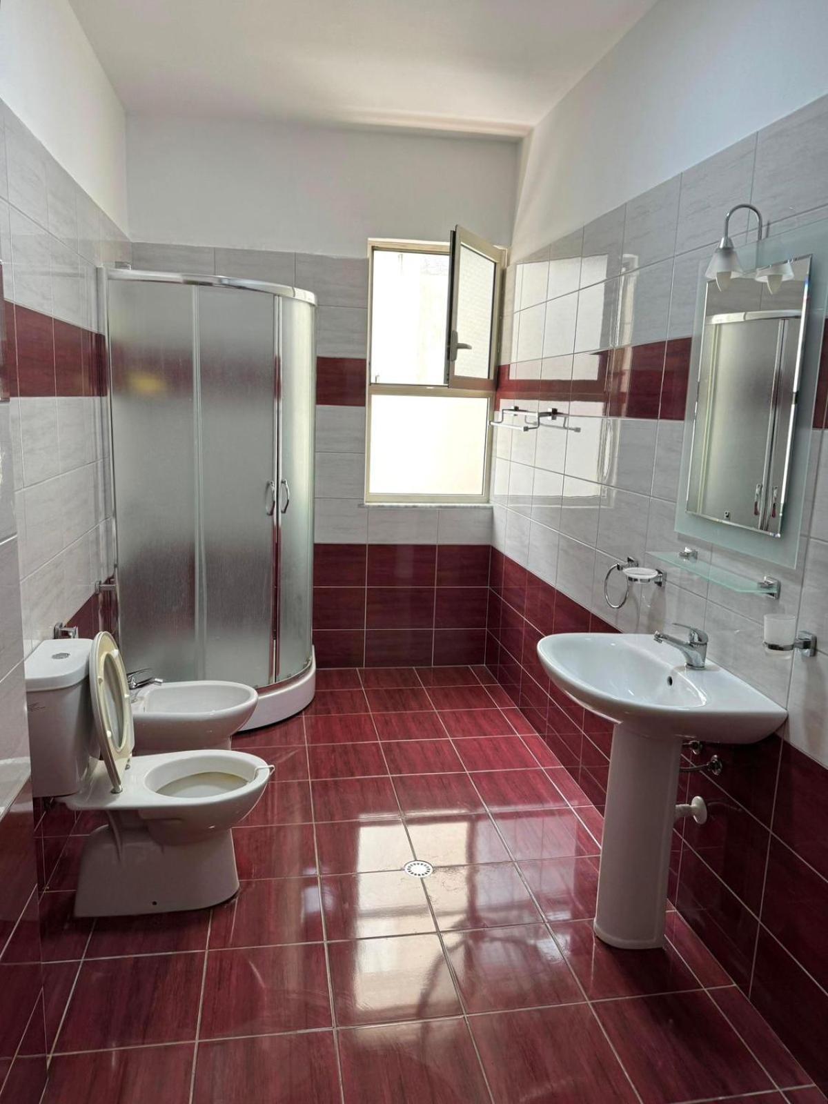Shkodra Apartments Ngoại thất bức ảnh